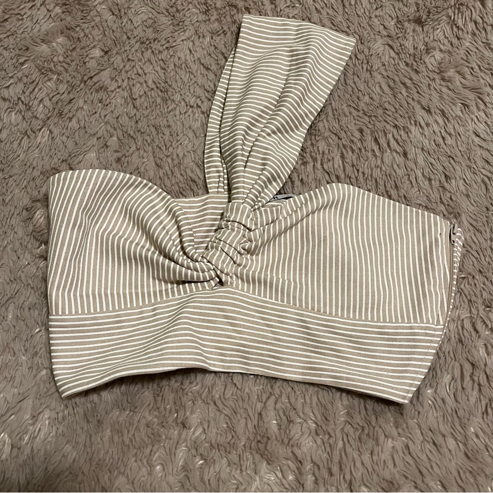 NWT Zara tan and white one strap crop top - Picture 2 of 7